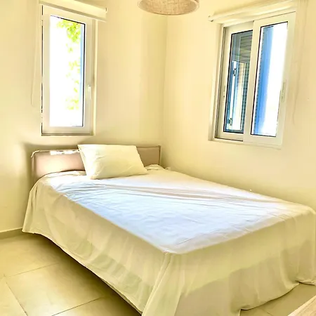 R&r Sea-view Apartment